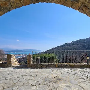 בית כפרי La Pietra 1 E La Pietra 2