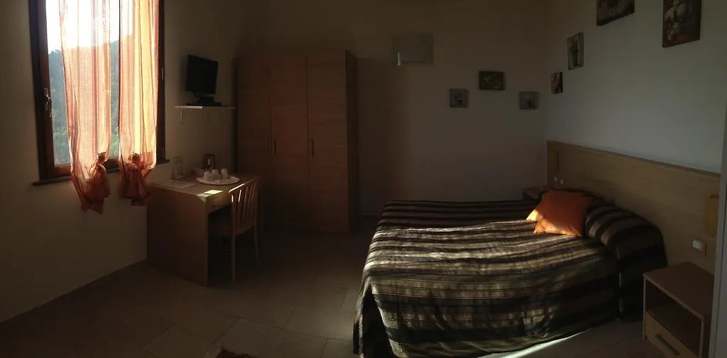 Arianna Hill House Bed & Breakfast La Spezia