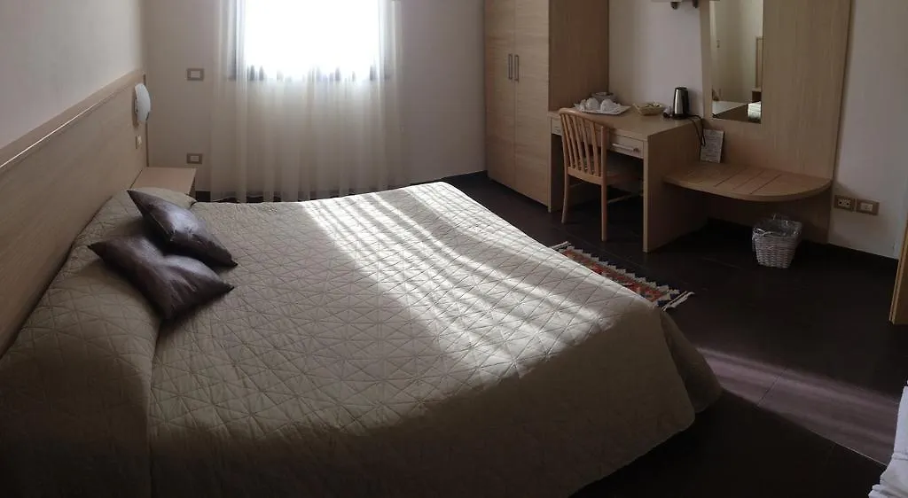 Arianna Hill House Bed & Breakfast La Spezia