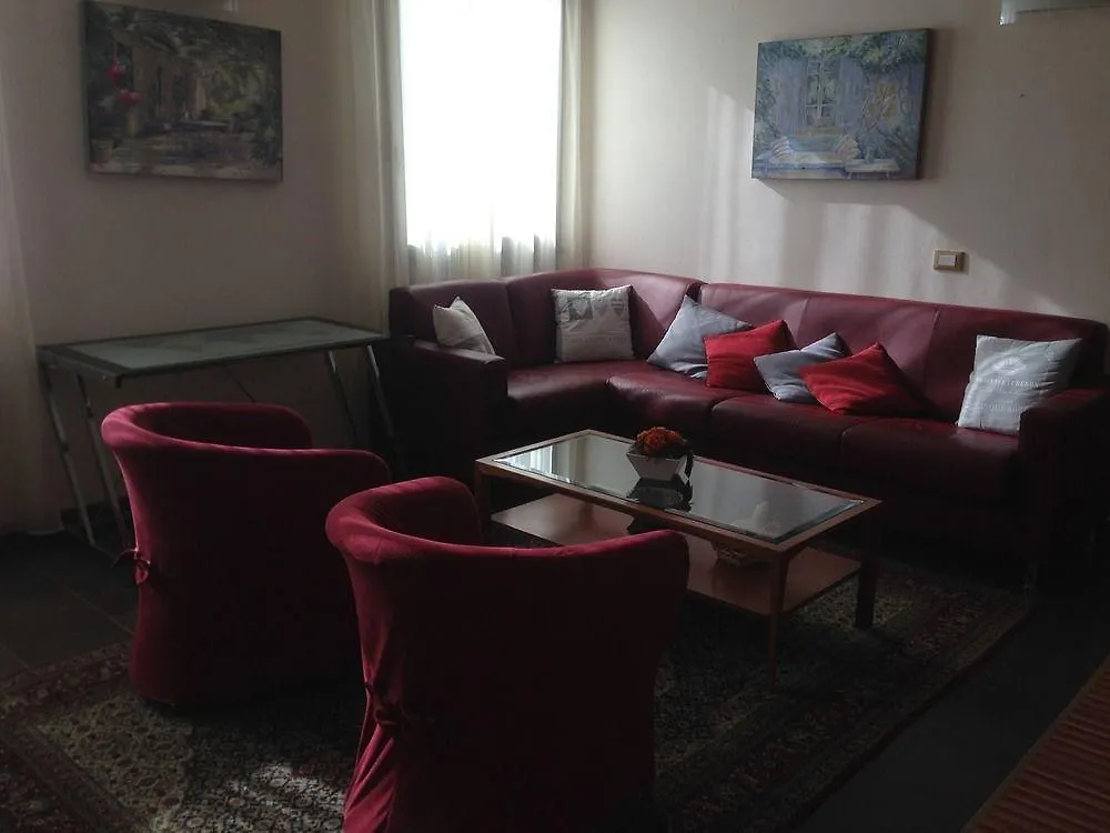 Arianna Hill House Bed & Breakfast La Spezia
