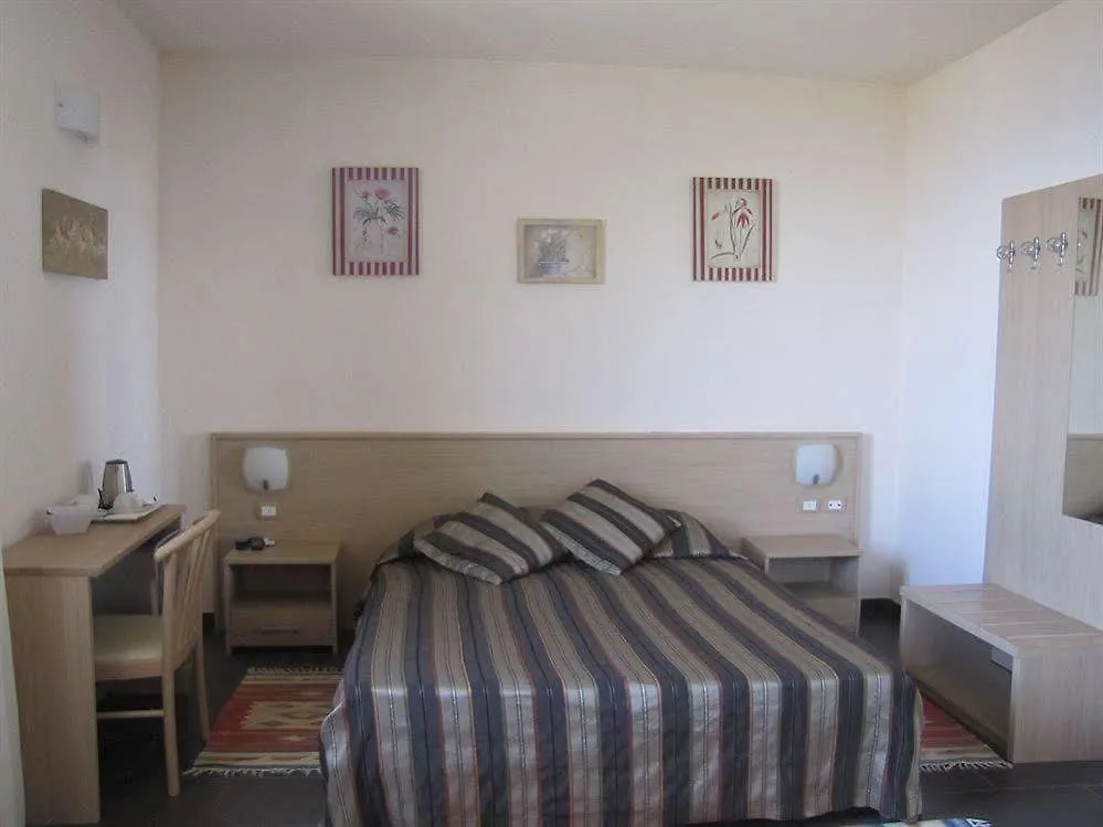 Arianna Hill House Bed & Breakfast La Spezia